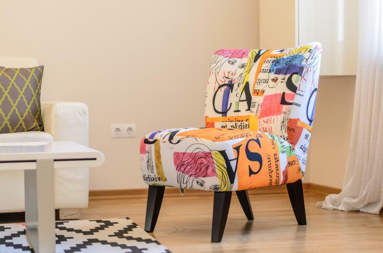 Rise & Shine Sofia Luxury Apartment By Flat Mаnager エクステリア 写真