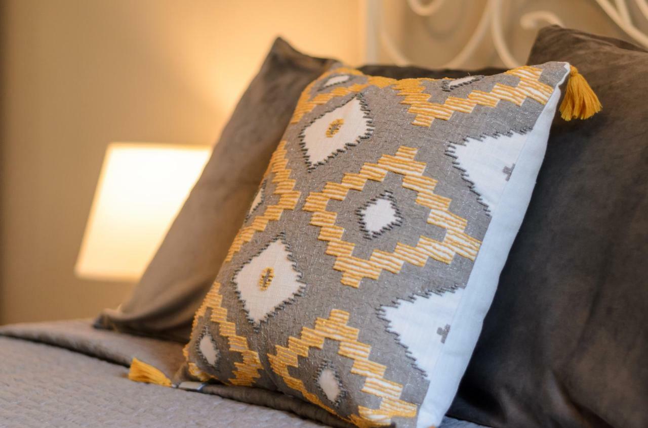 Rise & Shine Sofia Luxury Apartment By Flat Mаnager エクステリア 写真